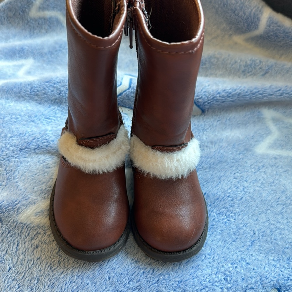 Brown Boots - Picture 2 of 7